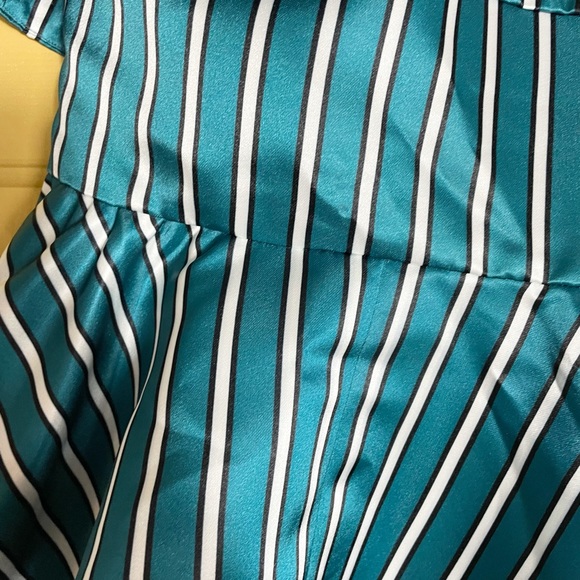 Self Portrait Women's Green & White Striped Asymmetrical Dress Size 4 - Picture 11 of 12